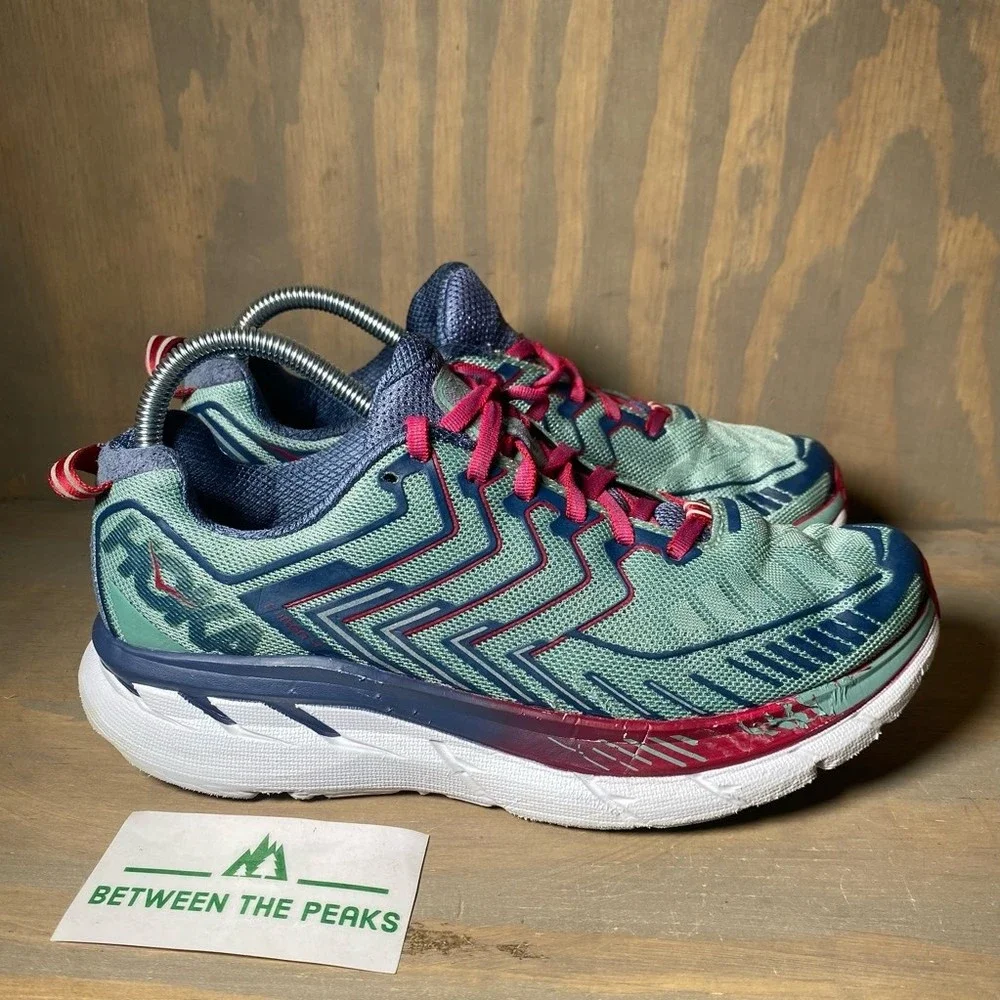 Hoka One One Womens Clifton 4 Running Shoes Blue Coral 1016724 Lace Up 9M